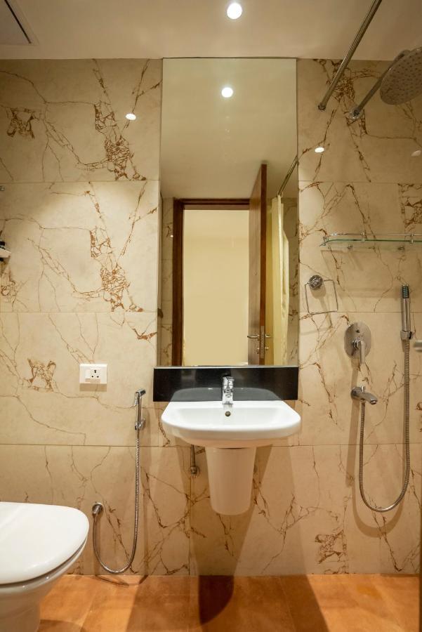 Celebrant Hotel Váránaszi Kültér fotó